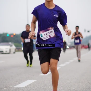 Runner Photo 7329966