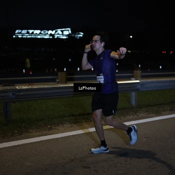 Runner Photo 7329970