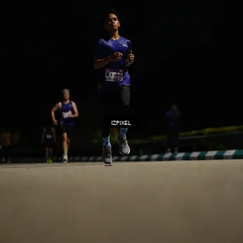 Runner Photo 7329972