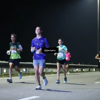 Runner Photo 7329993
