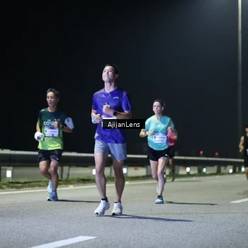 Runner Photo 7329994