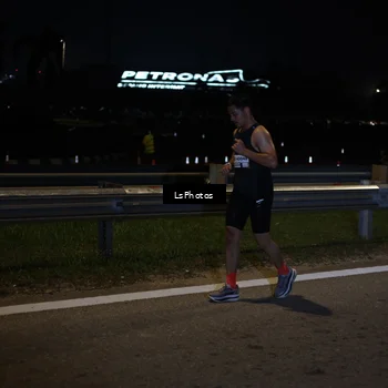 Runner Photo 7330028