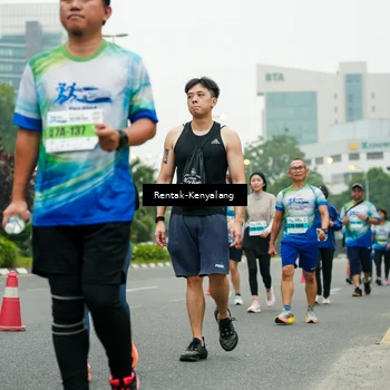 Runner Photo 7330031