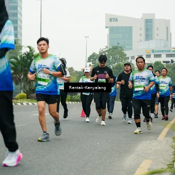 Runner Photo 7330053