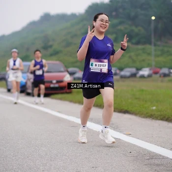 Runner Photo 7330064
