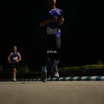Runner Photo 7330065