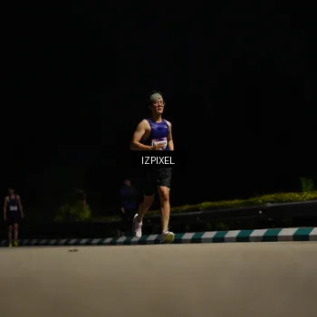Runner Photo 7330069