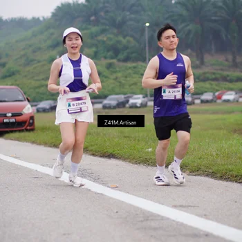 Runner Photo 7330104