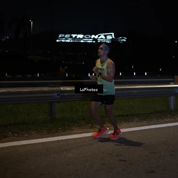Runner Photo 7330105