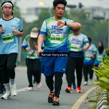 Runner Photo 7330110