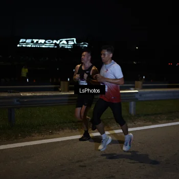 Runner Photo 7330115