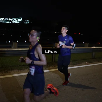 Runner Photo 7330117
