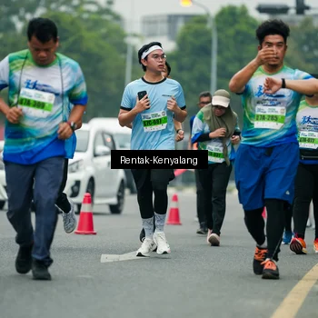 Runner Photo 7330119