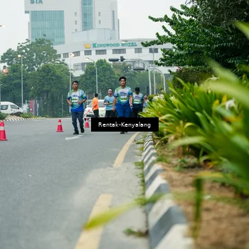 Runner Photo 7330126