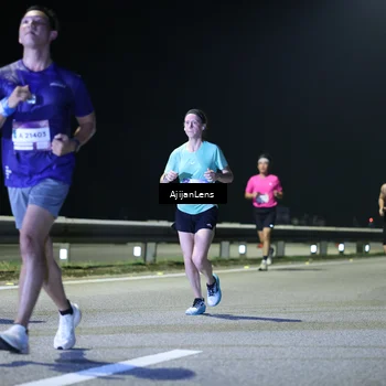 Runner Photo 7330130