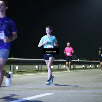 Runner Photo 7330142