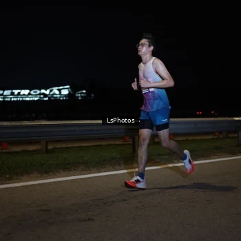Runner Photo 7330212