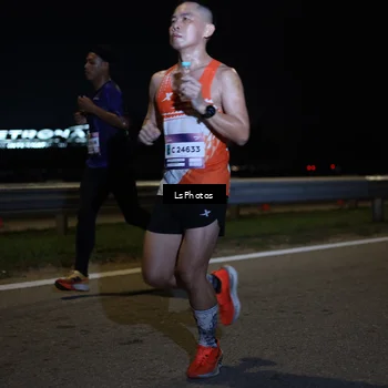 Runner Photo 7330283