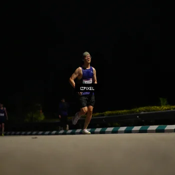 Runner Photo 7330284