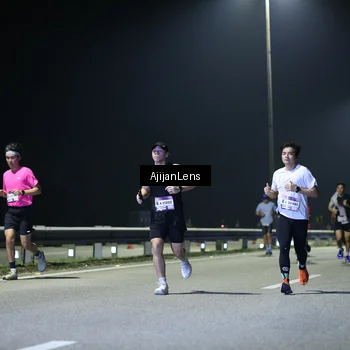 Runner Photo 7330288