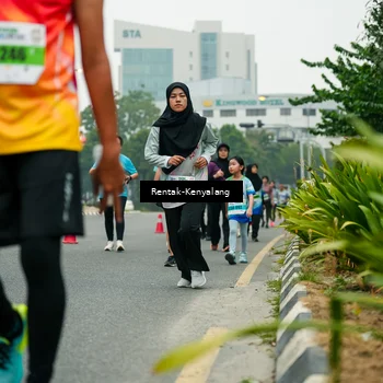 Runner Photo 7330300