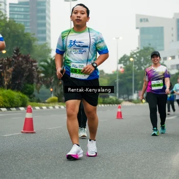 Runner Photo 7330314