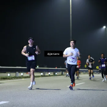 Runner Photo 7330316