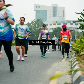 Runner Photo 7330340