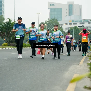 Runner Photo 7330353