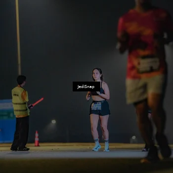 Runner Photo 7330364