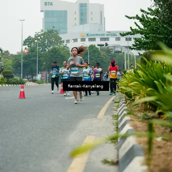 Runner Photo 7330371