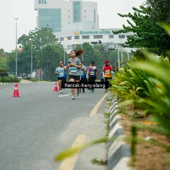Runner Photo 7330388