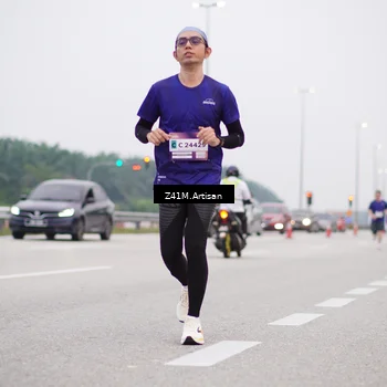 Runner Photo 7330402