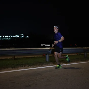 Runner Photo 7330432