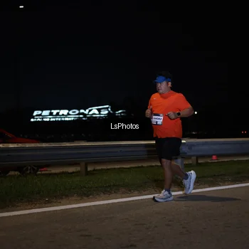 Runner Photo 7330436