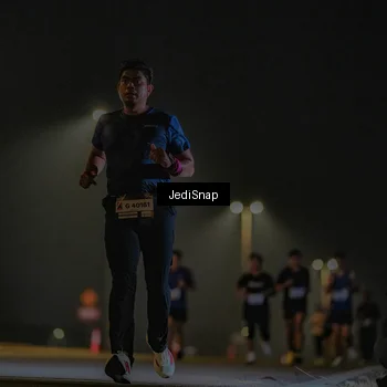Runner Photo 7330457