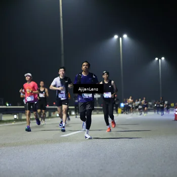 Runner Photo 7330474