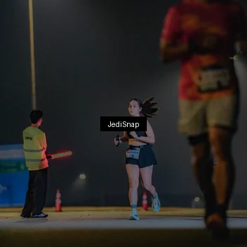Runner Photo 7330496