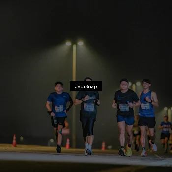 Runner Photo 7330499