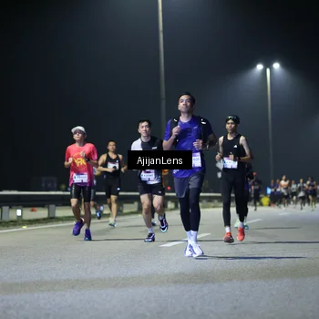 Runner Photo 7330505
