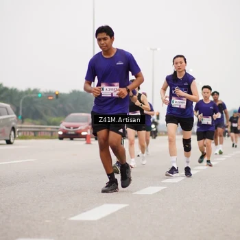 Runner Photo 7330547
