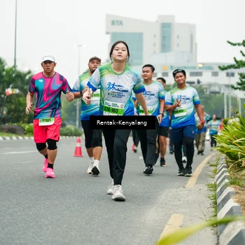 Runner Photo 7330560