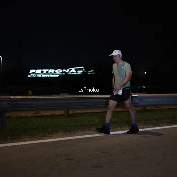 Runner Photo 7330574