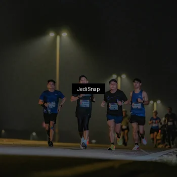 Runner Photo 7330576