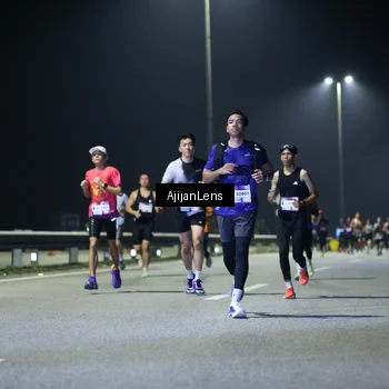 Runner Photo 7330584