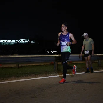 Runner Photo 7330586
