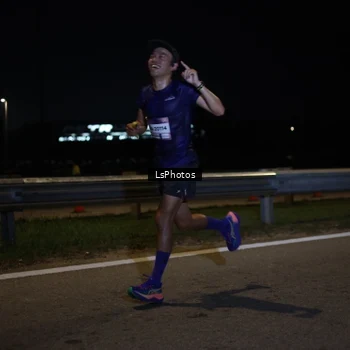 Runner Photo 7330596