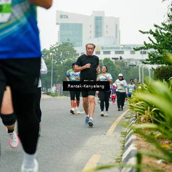 Runner Photo 7330597
