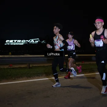 Runner Photo 7330621