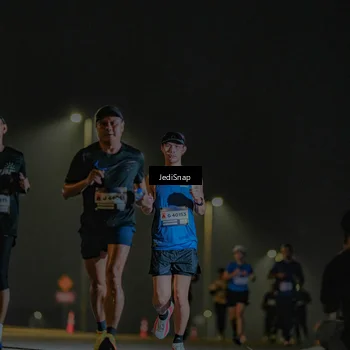 Runner Photo 7330632